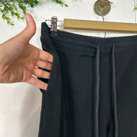 Hollister Sweatpants Womens Black Medium Spell out Logo Graphic Drawstring Pants - Picture 5 of 14